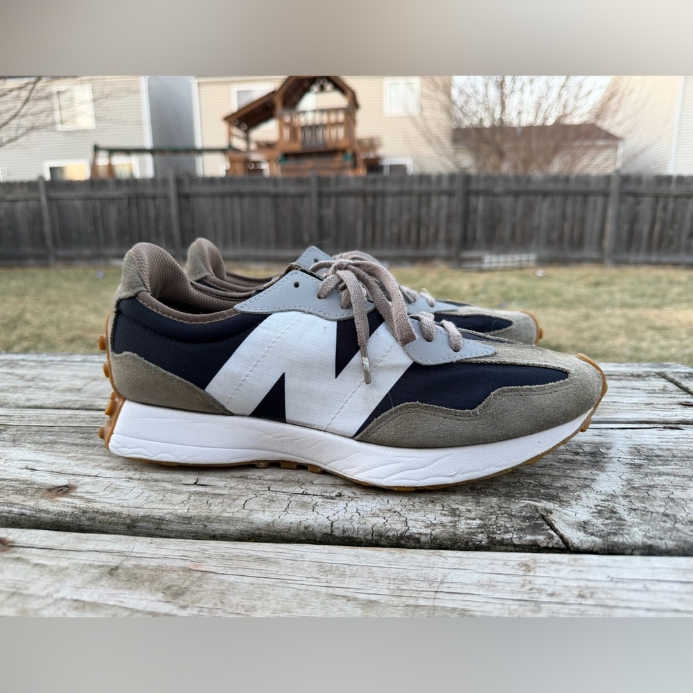 Figs Men's Navy and Gray Sneakers